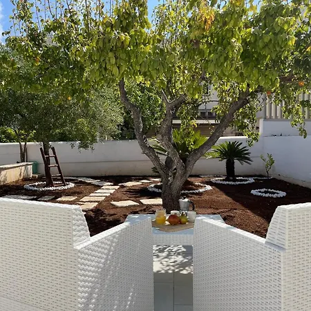 Incanto Pina -